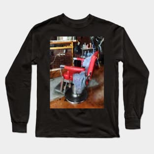 Barbers - Red Barber Chair Long Sleeve T-Shirt